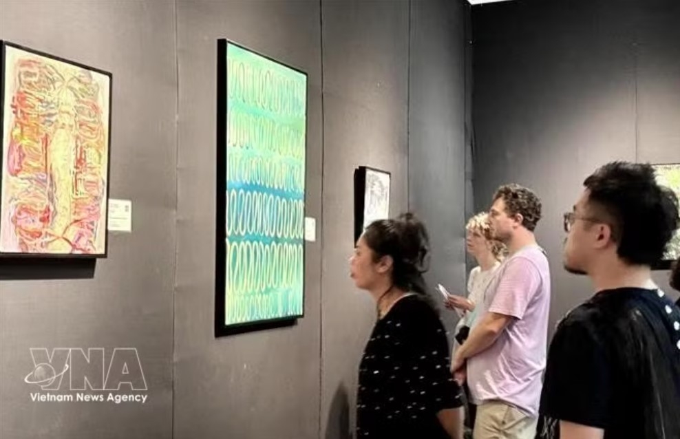 Exhibition explores identity and inner journey through cross-cultural art